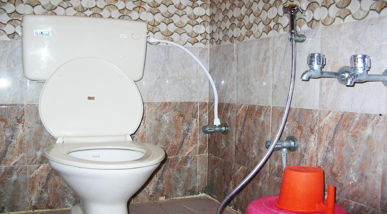 Hotel Sbs Residency Tirupati Renigunta Zimmer foto